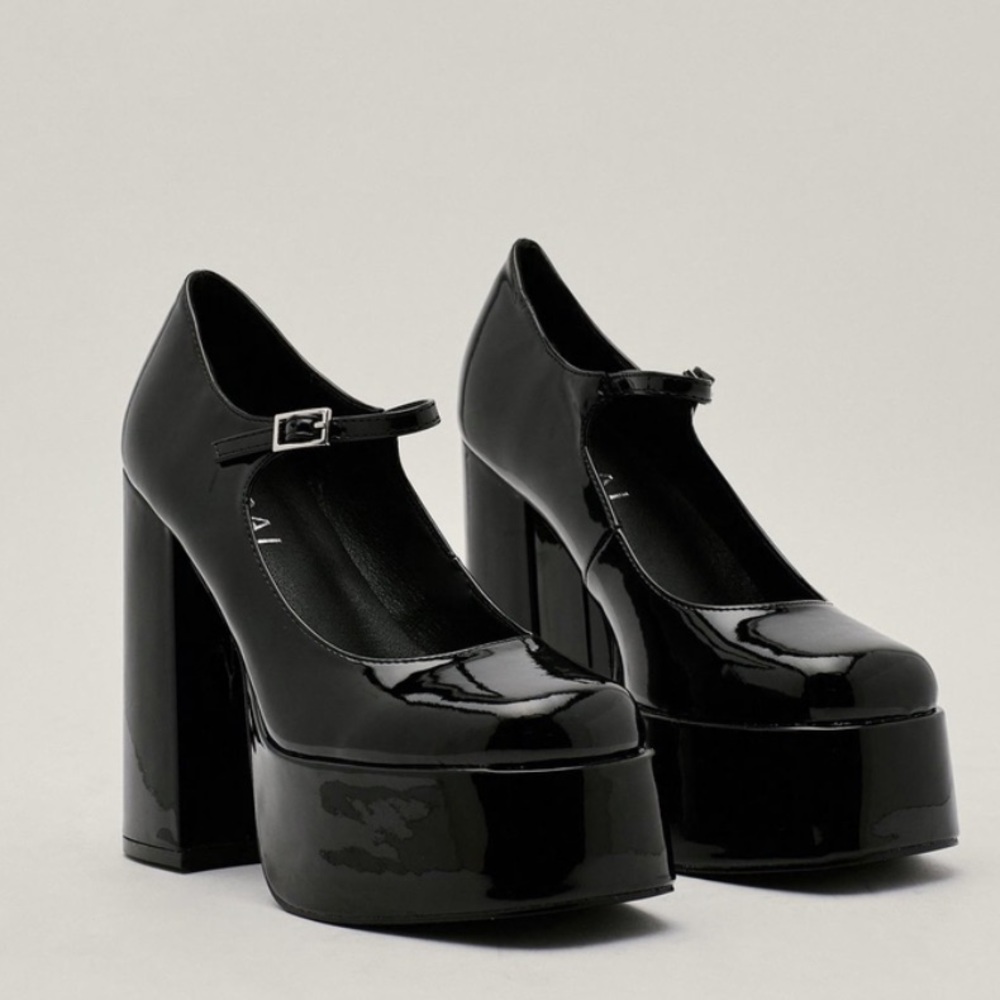 Nasty Gal Patent Platform Mary Jane Heels in Black Patent Faix Leather
